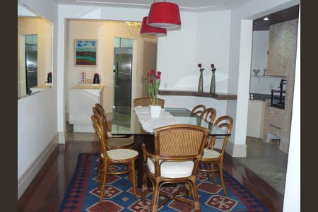 Apartamento à venda com 181m², 4 quartos e 3 vagasFoto 08