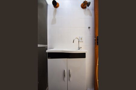 Apartamento para alugar com 50m², 2 quartos e sem vaga Apartamento para alugar com 50m², 2 quartos e sem vagaBanheiro