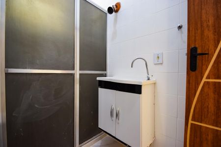 Apartamento para alugar com 50m², 2 quartos e sem vaga Apartamento para alugar com 50m², 2 quartos e sem vagaBanheiro