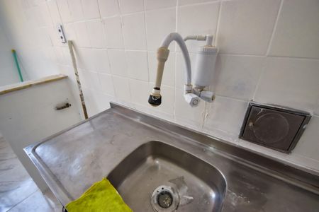 Apartamento para alugar com 50m², 2 quartos e sem vaga Apartamento para alugar com 50m², 2 quartos e sem vagaCozinha e Área de Serviço