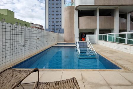 Apartamento para alugar com 104m², 3 quartos e 2 vagasÁrea comum - Piscina