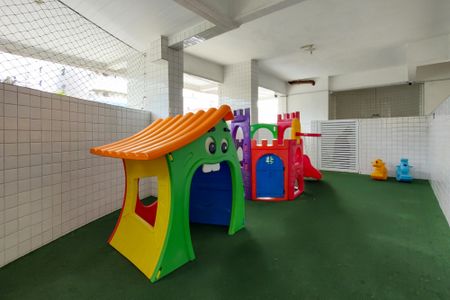 Apartamento para alugar com 104m², 3 quartos e 2 vagasÁrea comum - Playground