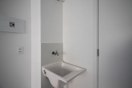 Apartamento para alugar com 32m², 2 quartos e sem vaga Apartamento para alugar com 32m², 2 quartos e sem vagaÁrea de Serviço