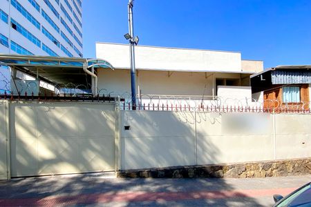 Studio para alugar com 20m², 1 quarto e sem vaga Studio para alugar com 20m², 1 quarto e sem vagaFachada