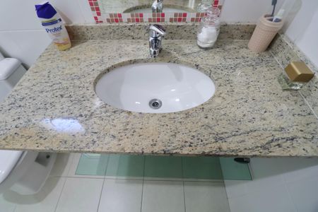 Apartamento para alugar com 150m², 3 quartos e 2 vagasBanheiro Suíte 2