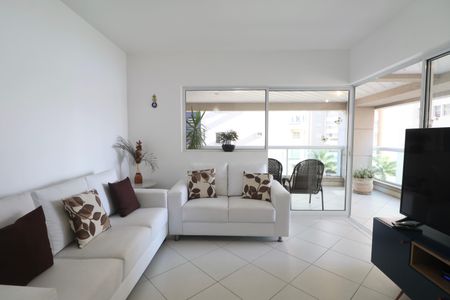 Apartamento para alugar com 150m², 3 quartos e 2 vagasSala