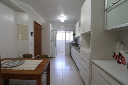 Apartamento para alugar com 150m², 3 quartos e 2 vagasCozinha