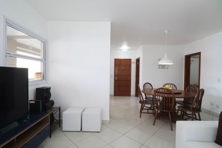 Apartamento para alugar com 150m², 3 quartos e 2 vagasSala