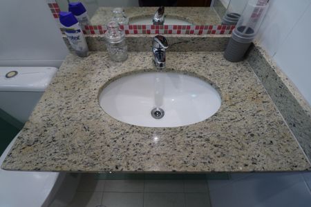 Apartamento para alugar com 150m², 3 quartos e 2 vagasBanheiro Suíte 1