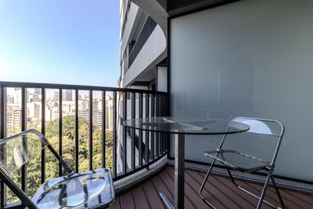 Studio para alugar com 25m², 1 quarto e sem vaga Studio para alugar com 25m², 1 quarto e sem vagaVaranda