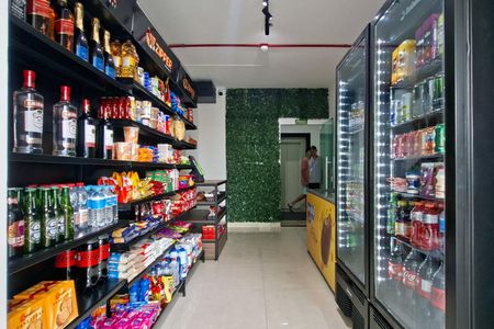 Apartamento para alugar com 77m², 2 quartos e 1 vaga Apartamento para alugar com 77m², 2 quartos e 1 vagaMarket