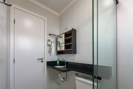 Apartamento para alugar com 77m², 2 quartos e 1 vaga Apartamento para alugar com 77m², 2 quartos e 1 vagaBanheiro da Suíte