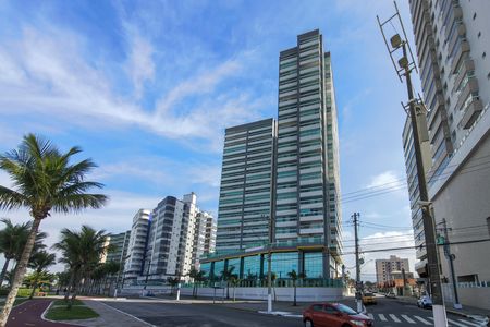 Fachada de apartamento para alugar com 2 quartos, 77m² em Maracanã, Praia Grande