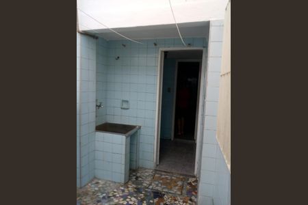 Casa à venda com 121m², 2 quartos e 2 vagasFoto 05