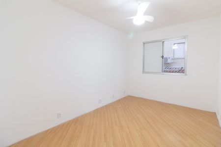 Casa de condomínio à venda com 142m², 3 quartos e 2 vagasQuarto 2