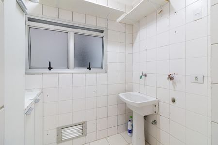 Casa de condomínio à venda com 142m², 3 quartos e 2 vagasÁrea de Serviço