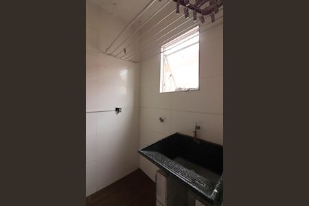 Apartamento para alugar com 55m², 2 quartos e 1 vagaÁrea de Serviço