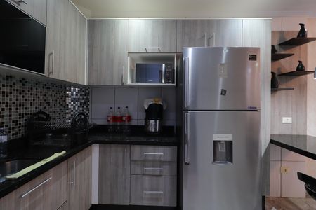 Casa de condomínio à venda com 91m², 2 quartos e 2 vagasCozinha