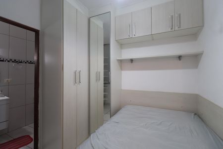 Casa de condomínio à venda com 91m², 2 quartos e 2 vagasQuarto 2 - Suíte