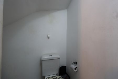 Casa de condomínio à venda com 91m², 2 quartos e 2 vagasLavabo