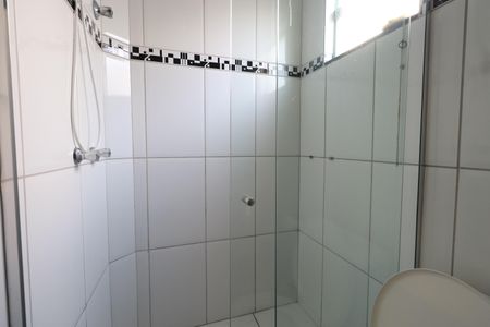 Casa de condomínio à venda com 91m², 2 quartos e 2 vagasBanheiro da Suíte 1