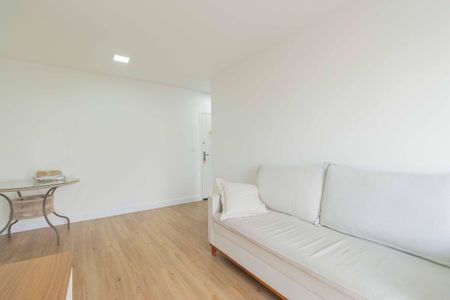 Apartamento à venda com 43m², 1 quarto e 1 vagaSala