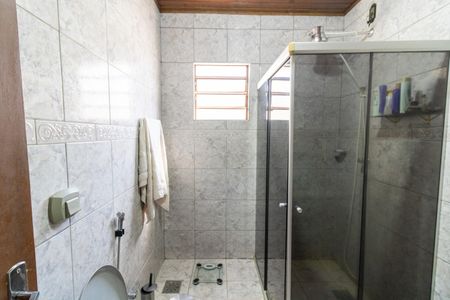 Casa para alugar com 190m², 3 quartos e 6 vagasBanheiro 1