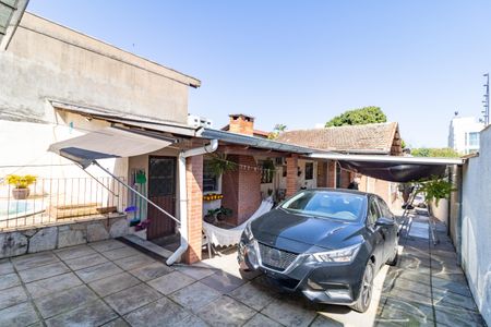 Casa para alugar com 190m², 3 quartos e 6 vagasQuintal