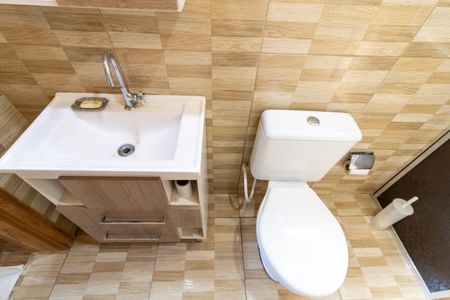 Casa para alugar com 190m², 3 quartos e 6 vagasBanheiro 2