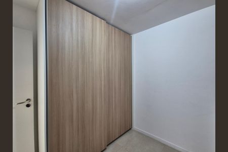 Apartamento à venda com 103m², 3 quartos e 2 vagas Apartamento à venda com 103m², 3 quartos e 2 vagasQuarto 2