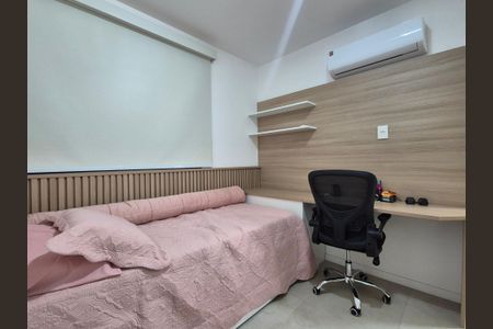Apartamento à venda com 103m², 3 quartos e 2 vagas Apartamento à venda com 103m², 3 quartos e 2 vagasQuarto 2
