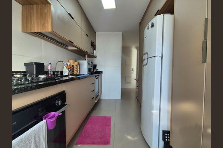 Apartamento à venda com 103m², 3 quartos e 2 vagas Apartamento à venda com 103m², 3 quartos e 2 vagasCozinha