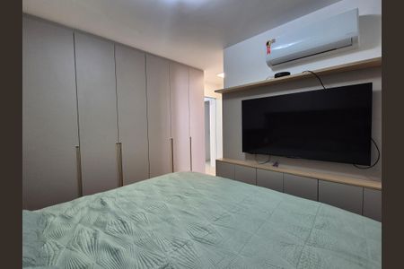 Apartamento à venda com 103m², 3 quartos e 2 vagas Apartamento à venda com 103m², 3 quartos e 2 vagasSuite