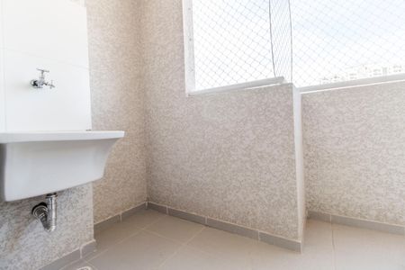 Apartamento para alugar com 39m², 2 quartos e 1 vaga Apartamento para alugar com 39m², 2 quartos e 1 vagaÁrea de Serviço