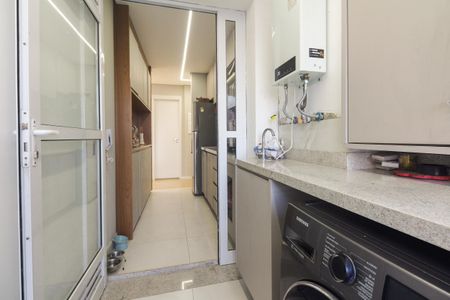 Apartamento à venda com 86m², 3 quartos e 1 vagaÁrea de Serviço