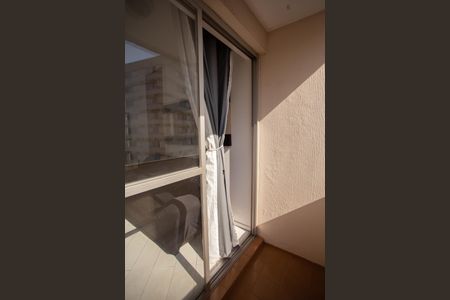 Apartamento à venda com 70m², 3 quartos e 1 vaga Apartamento à venda com 70m², 3 quartos e 1 vagavaranda