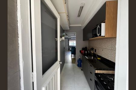 Casa de condomínio à venda com 76m², 2 quartos e 1 vaga Casa de condomínio à venda com 76m², 2 quartos e 1 vagaCozinha