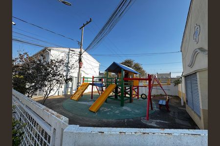 Casa de condomínio à venda com 76m², 2 quartos e 1 vaga Casa de condomínio à venda com 76m², 2 quartos e 1 vagaÁrea comum - Playground