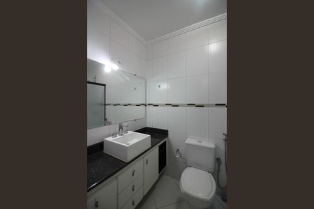 Casa à venda com 207m², 3 quartos e 2 vagasBanheiro da Suíte