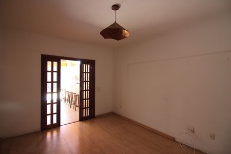 Casa à venda com 207m², 3 quartos e 2 vagasEspaço de festas