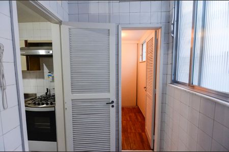 Apartamento à venda com 120m², 3 quartos e 1 vaga Apartamento à venda com 120m², 3 quartos e 1 vagaÁrea de Serviço