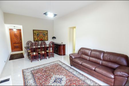 Apartamento à venda com 120m², 3 quartos e 1 vaga Apartamento à venda com 120m², 3 quartos e 1 vagaSala