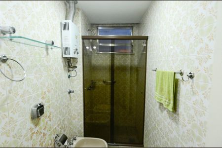 Apartamento à venda com 120m², 3 quartos e 1 vaga Apartamento à venda com 120m², 3 quartos e 1 vagaBanheiro Social