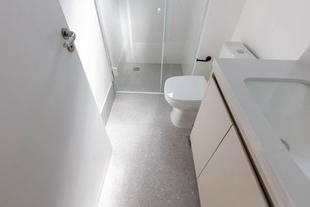 Studio para alugar com 34m², 1 quarto e sem vaga Studio para alugar com 34m², 1 quarto e sem vagaBanheiro