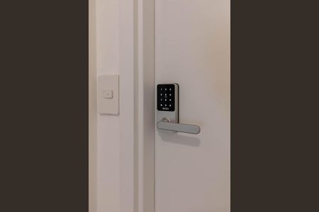 Studio para alugar com 34m², 1 quarto e sem vaga Studio para alugar com 34m², 1 quarto e sem vagaFechadura Eletrônica