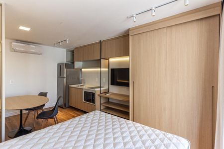 Studio para alugar com 30m², 1 quarto e sem vaga Studio para alugar com 30m², 1 quarto e sem vagaStudio