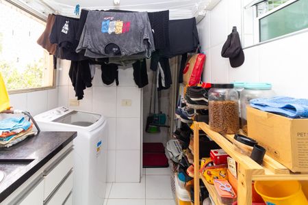 Apartamento à venda com 82m², 3 quartos e 1 vagaÁrea de Serviço