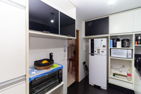 Apartamento à venda com 82m², 3 quartos e 1 vagaCozinha