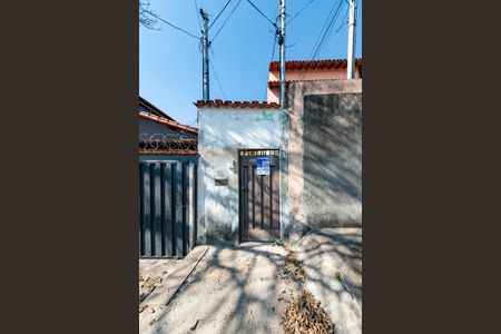 Casa para alugar com 225m², 3 quartos e sem vagaplaca código ISIV-276