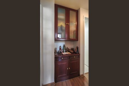 Apartamento à venda com 77m², 2 quartos e 1 vagaCorredor